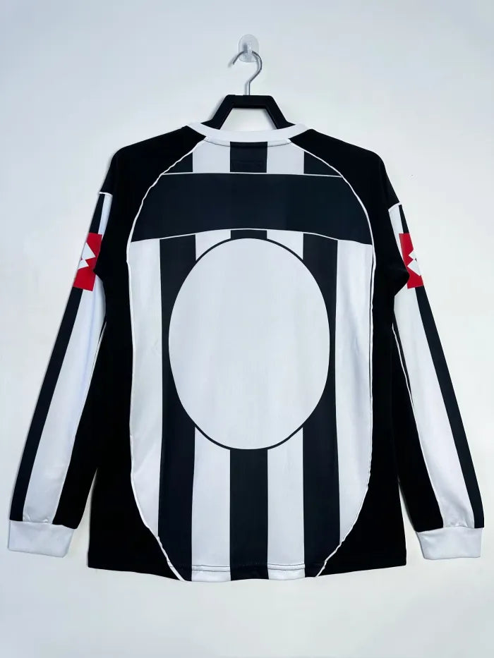 Juventus Retro Long Sleeve Home Kit 02/03