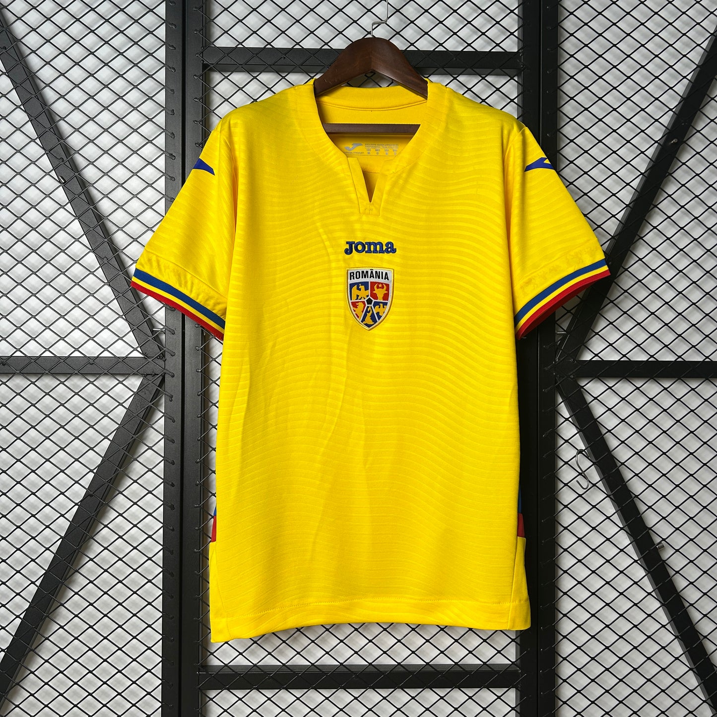 Romania Home Kit 25/26