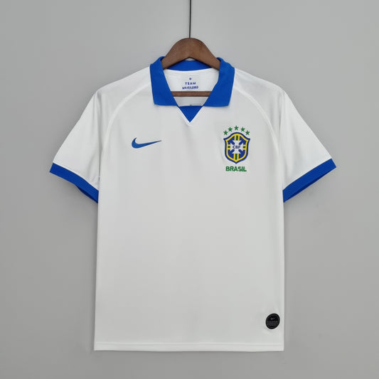 Brazil Retro Away Kit 18/19