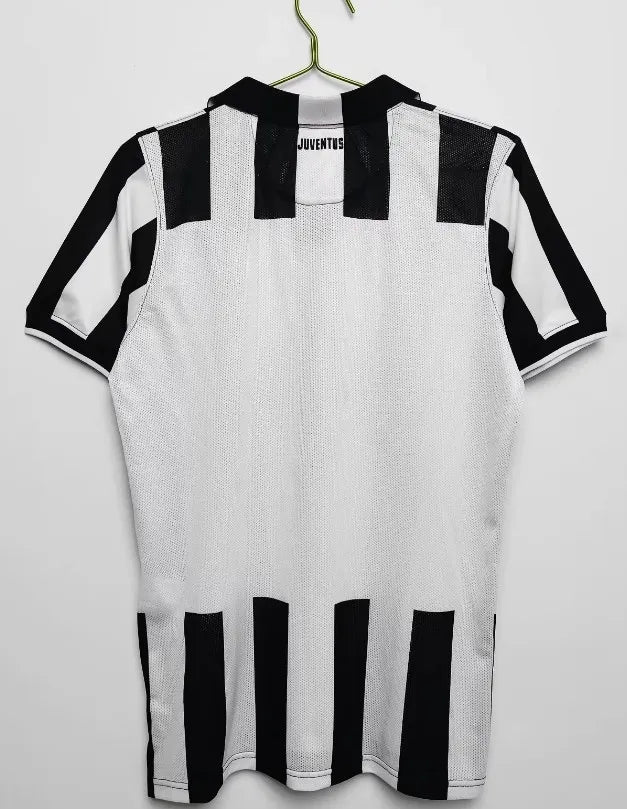 Juventus Home Kit 14/15