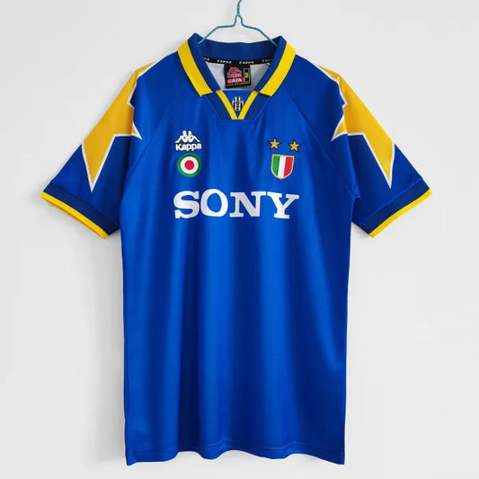 Juventus Retro Away Kit 95/96
