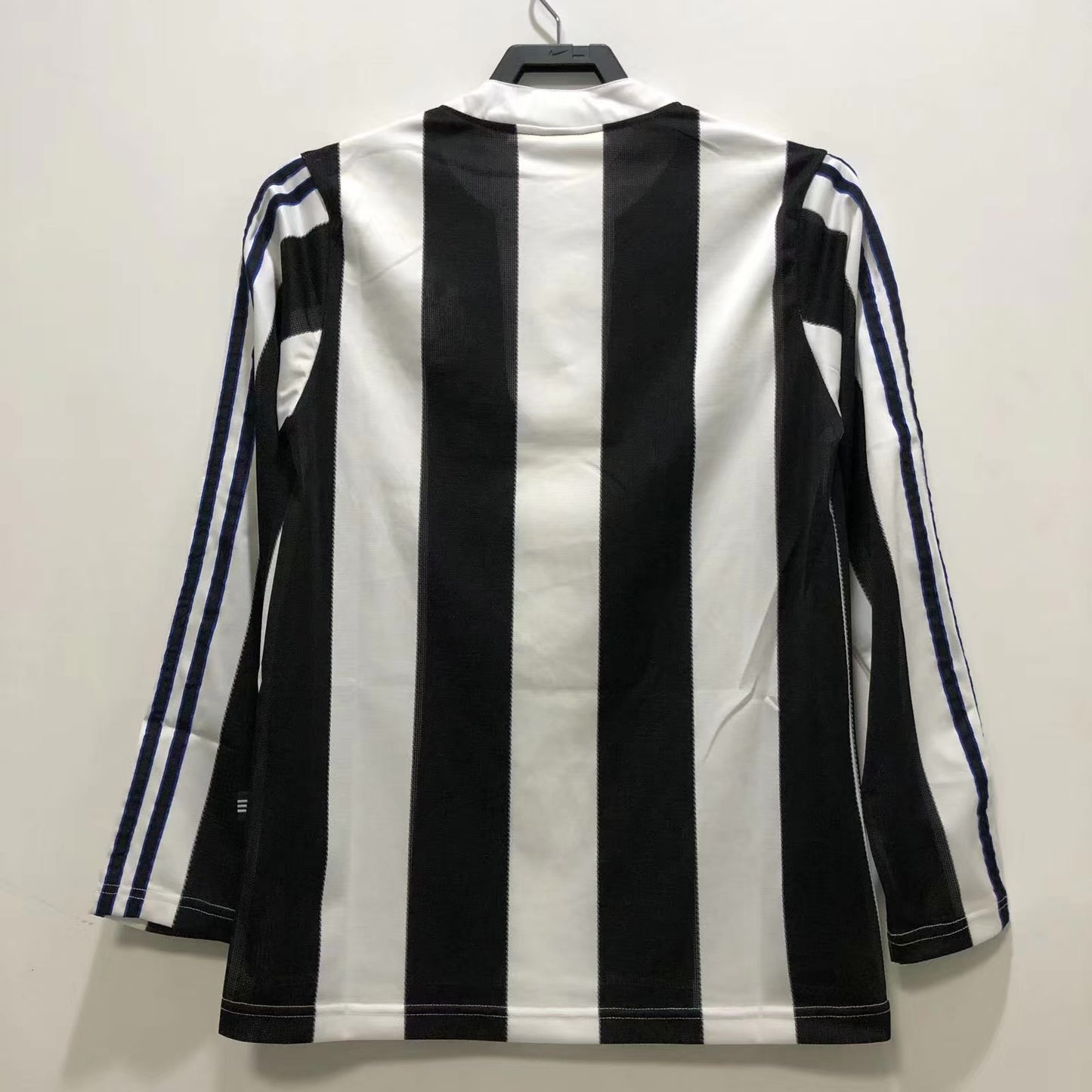 Newcastle Retro Long Sleeves Home Kit 95/97