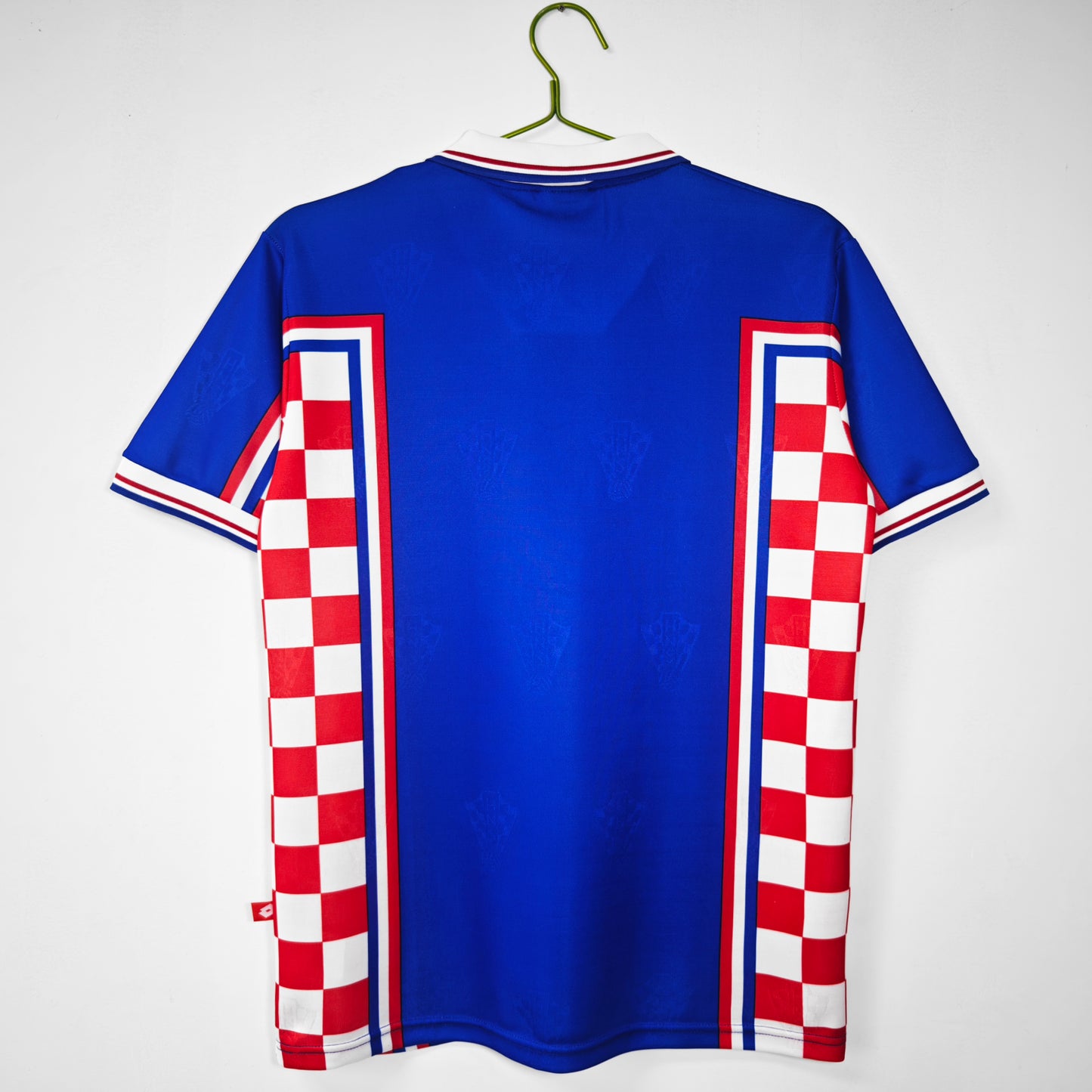 Croatia Retro Away Kit 97/98