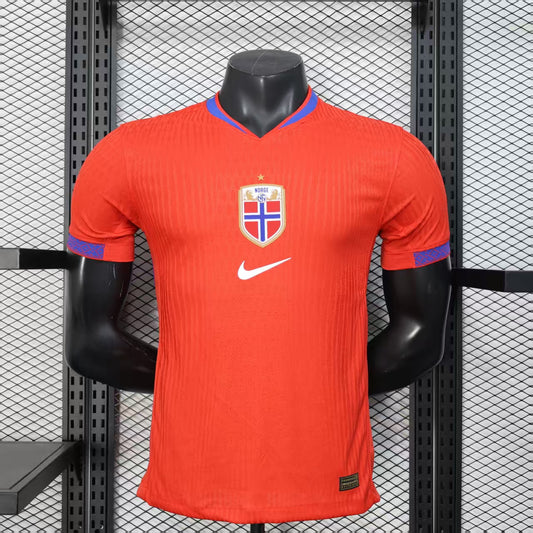Norway Home Kit 25/26