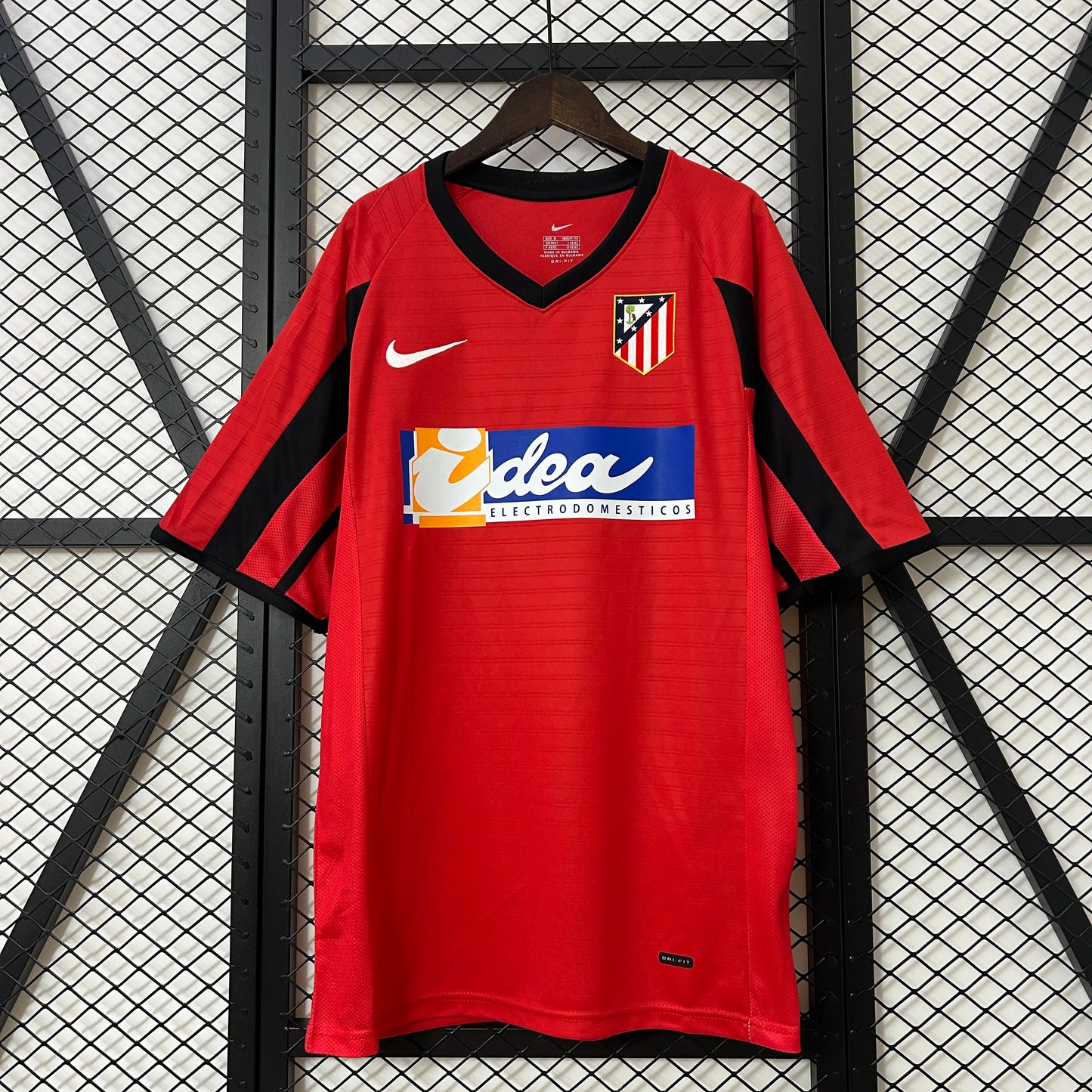 Atletico Madrid Retro Away Kit 01/02