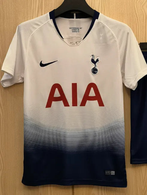 Tottenham Hotspur Retro Home Kit 18/19