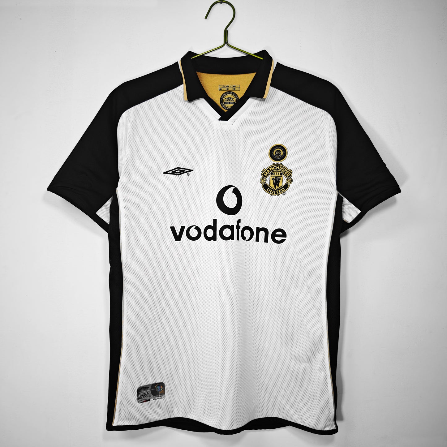 Manchester United Retro 100th Anniversary Reversible Kit 2001