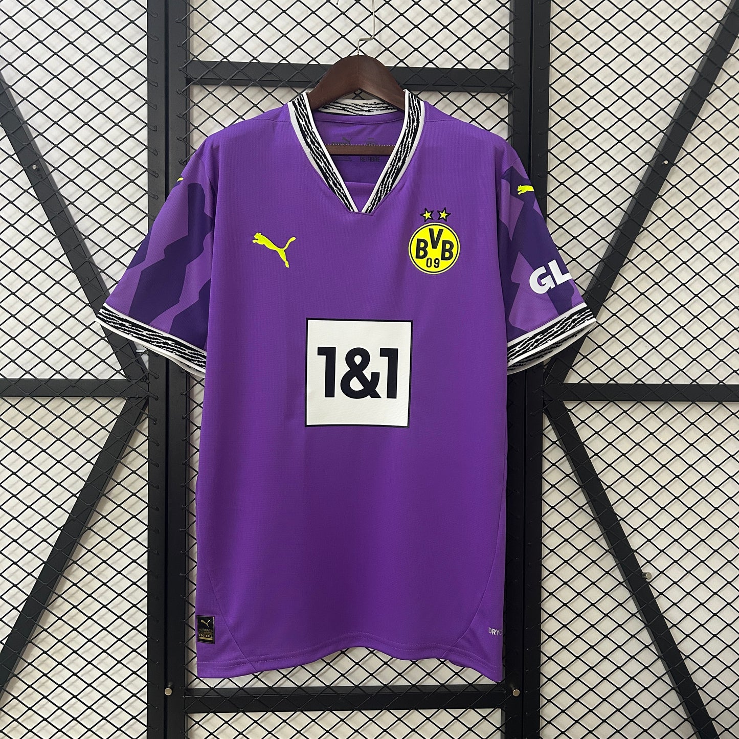 Borussia Dortmund Purple Goalkeeper Home Kit 25/26