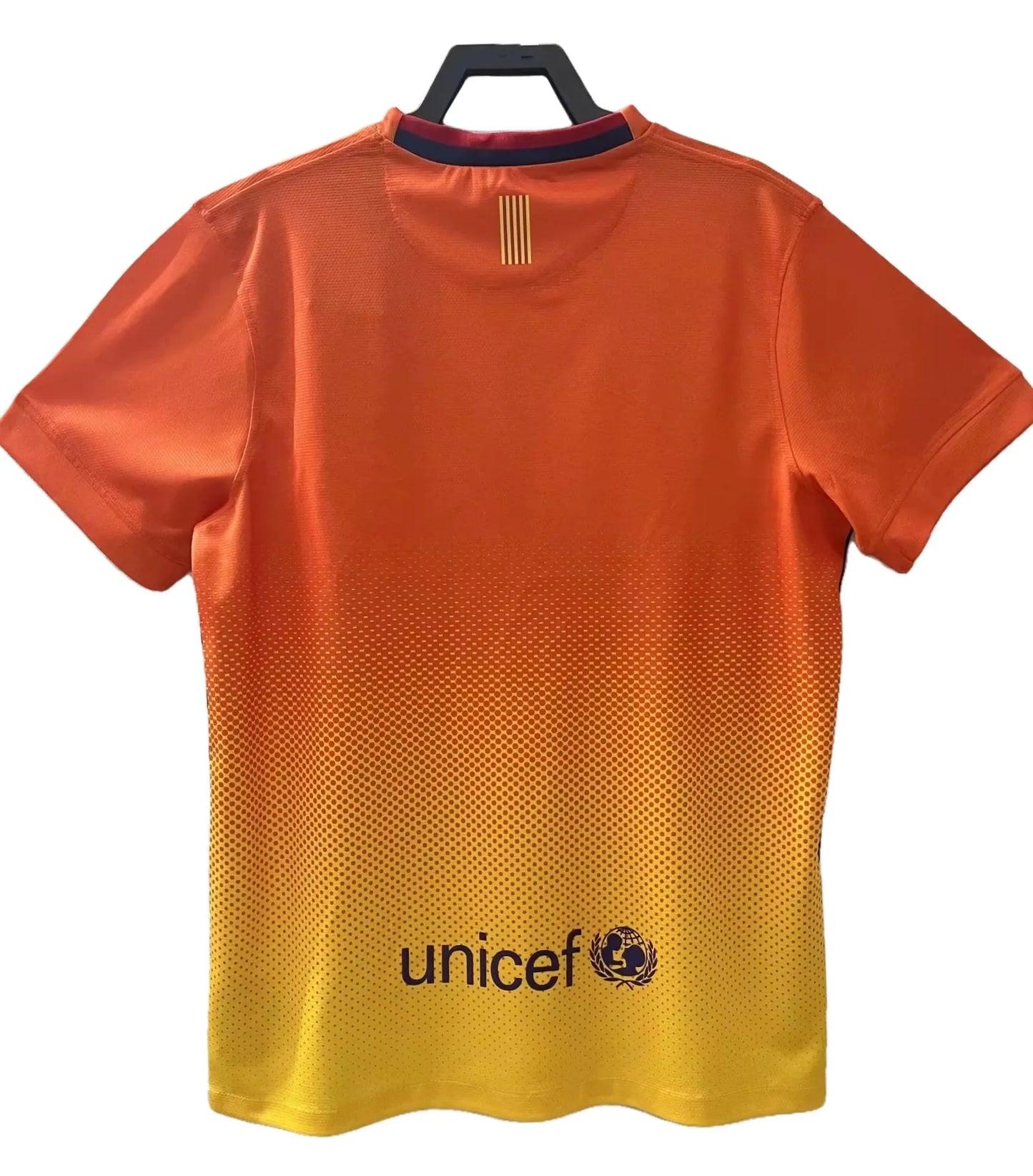 Barcelona Retro Away Kit 12/13
