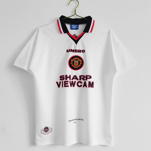 Manchester United Retro Away Kit 96/97