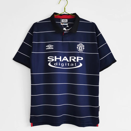 Manchester United Retro Away Kit 99/00