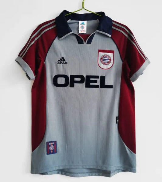 Bayern Munich Retro Away Kit 98/99