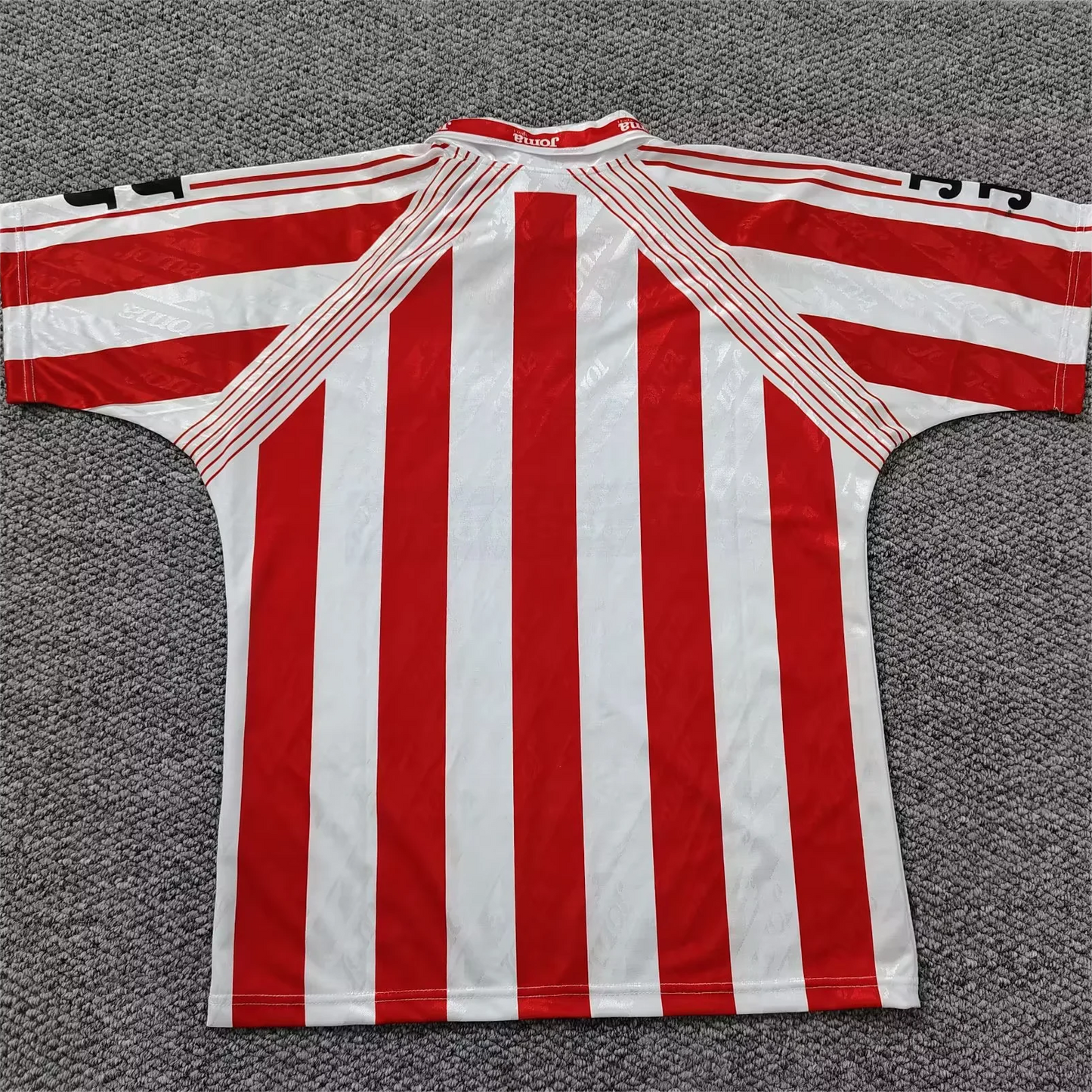 Gijon Retro Home Kit 94/95