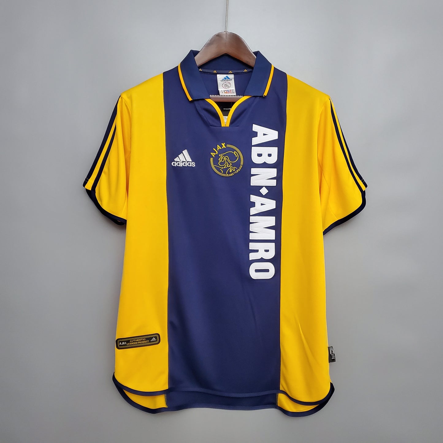 Ajax Retro Away Kit 00/01