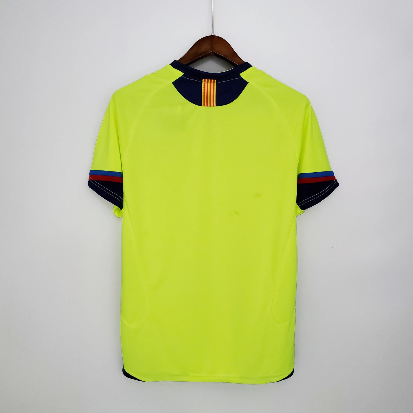 Barcelona Retro Away Kit 05/06