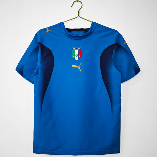 Italy Retro Home Kit 05/06