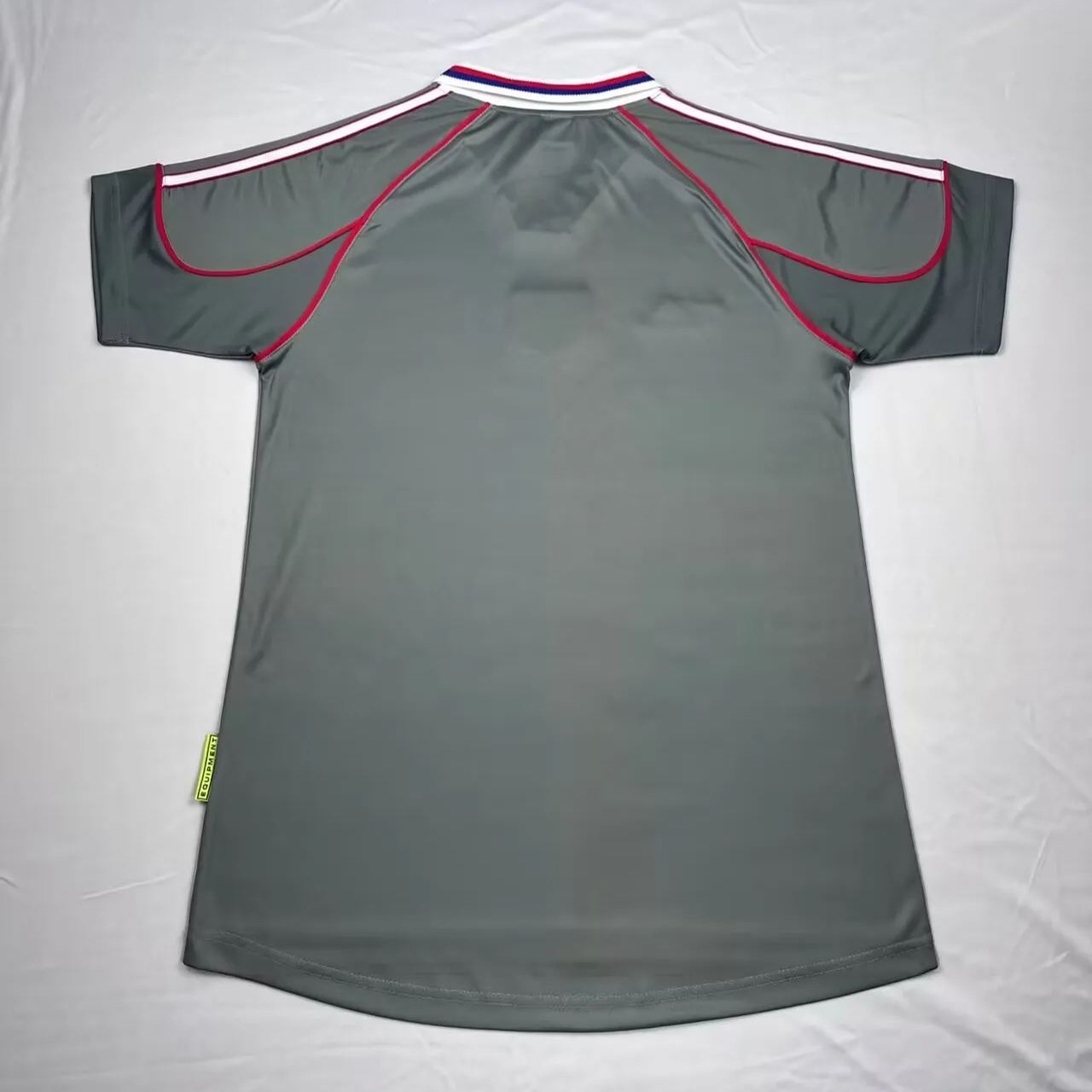 Olympique Lyonnais Retro Away Kit 00/01