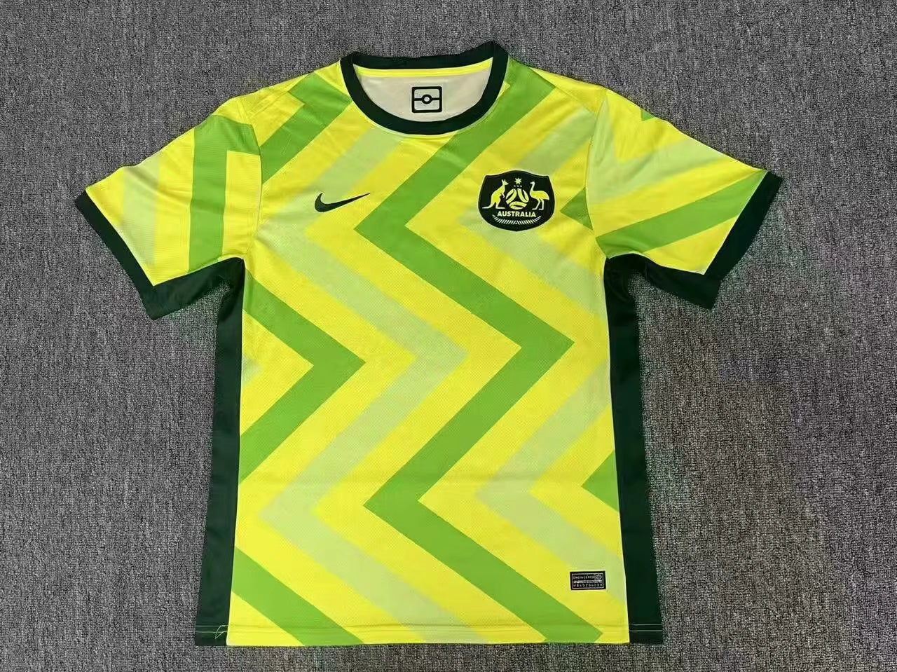Australia Home Kit 25/26