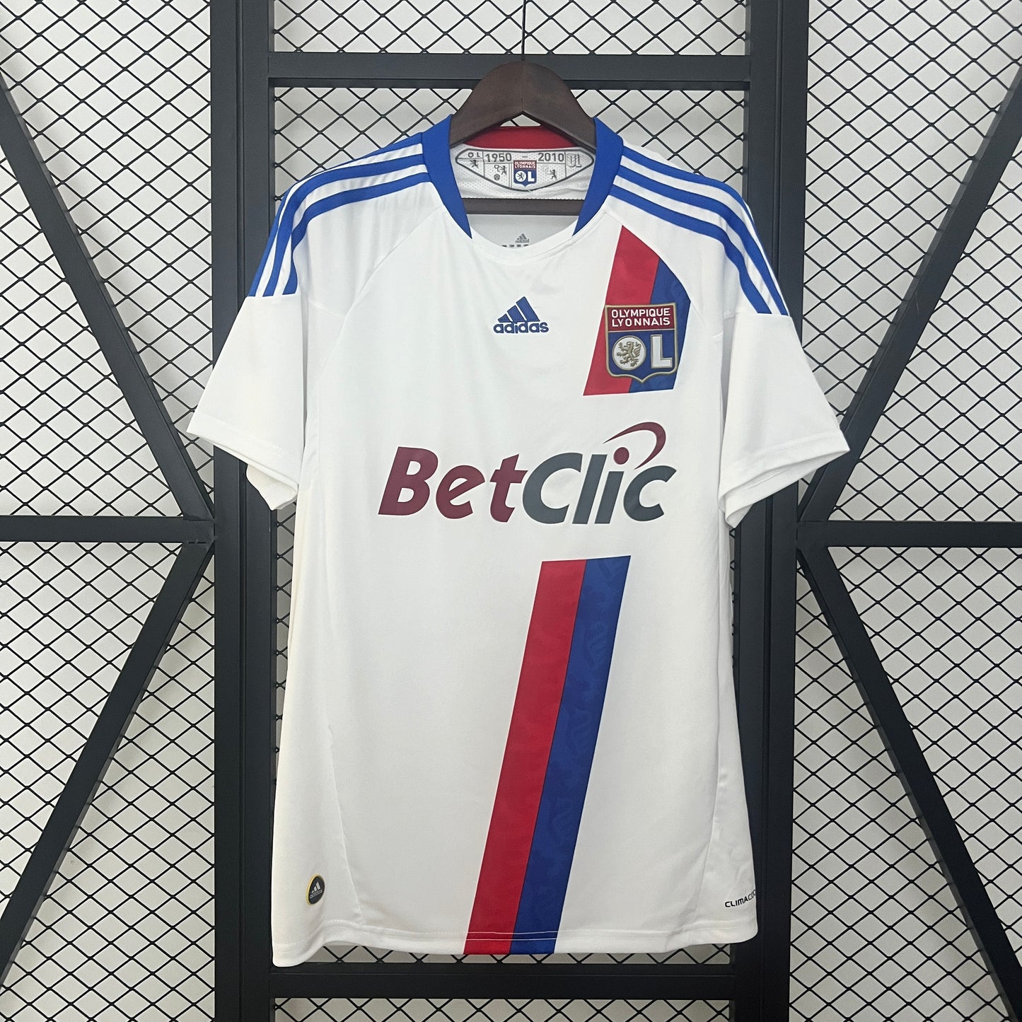 Olympique Lyonnais Retro Home Kit 10/11