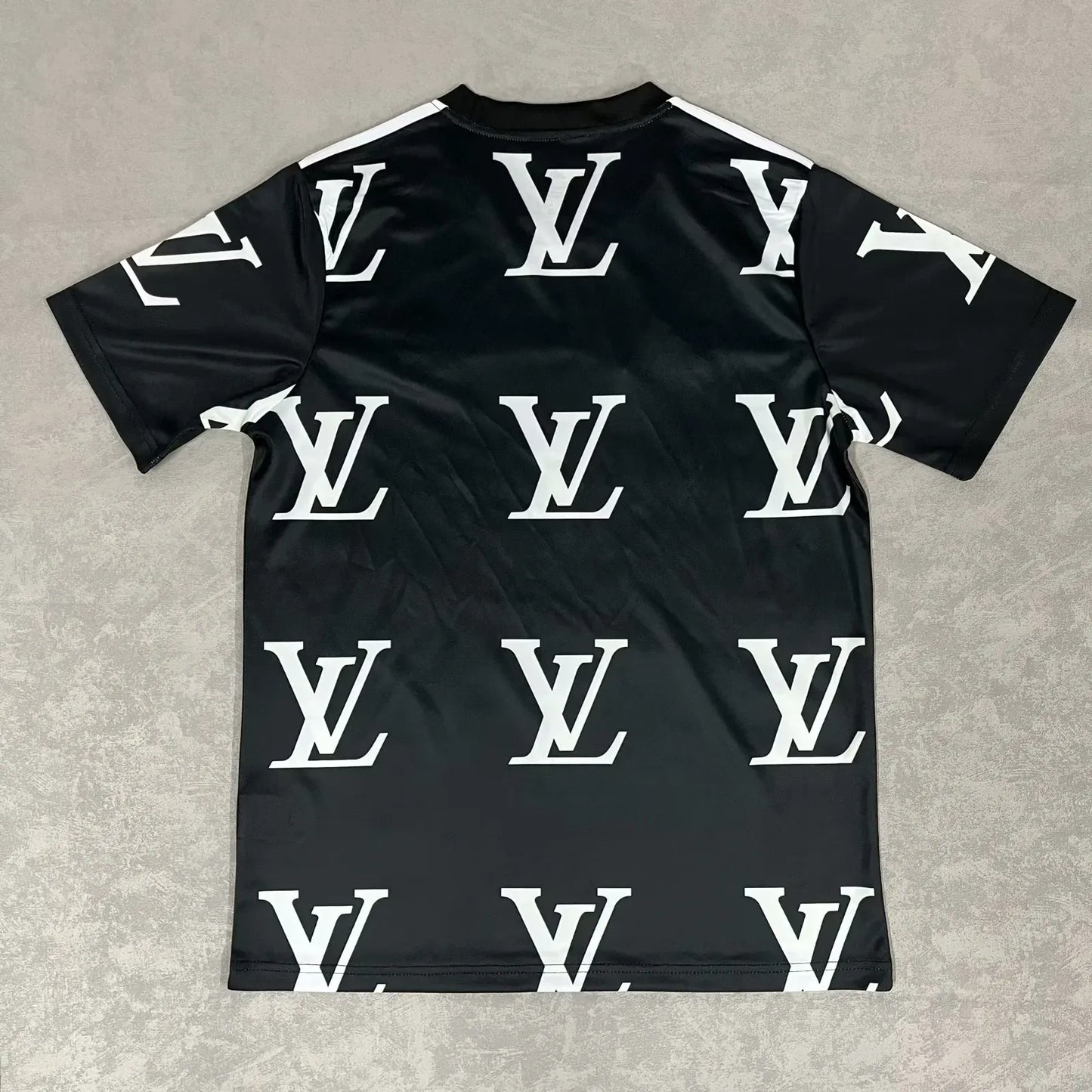 Real Madrid Black & White Special Kit 25/26