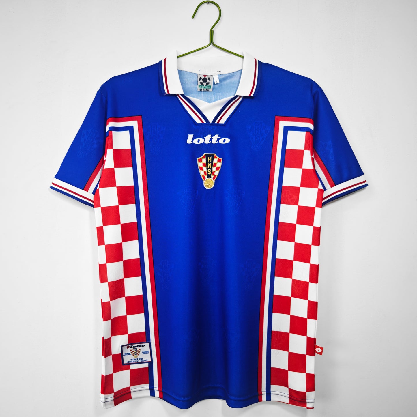 Croatia Retro Away Kit 97/98