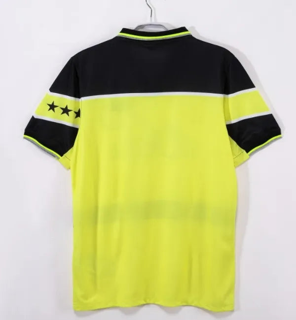 Borussia Dortmund Retro Home Kit 97/98