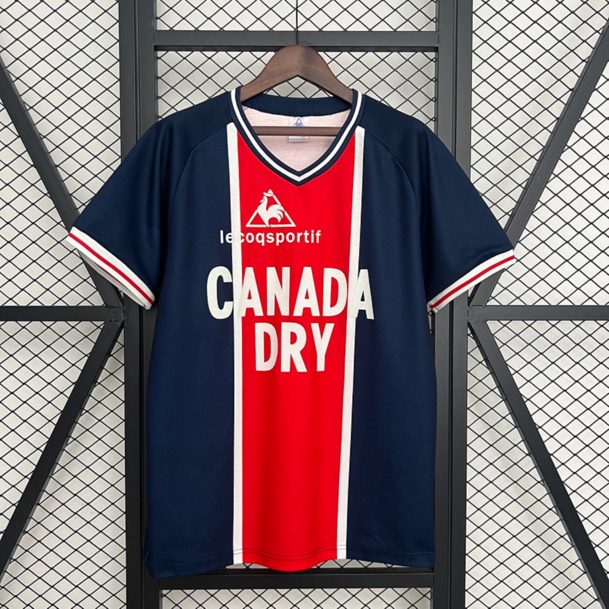 PSG Retro Home Kit 74/75