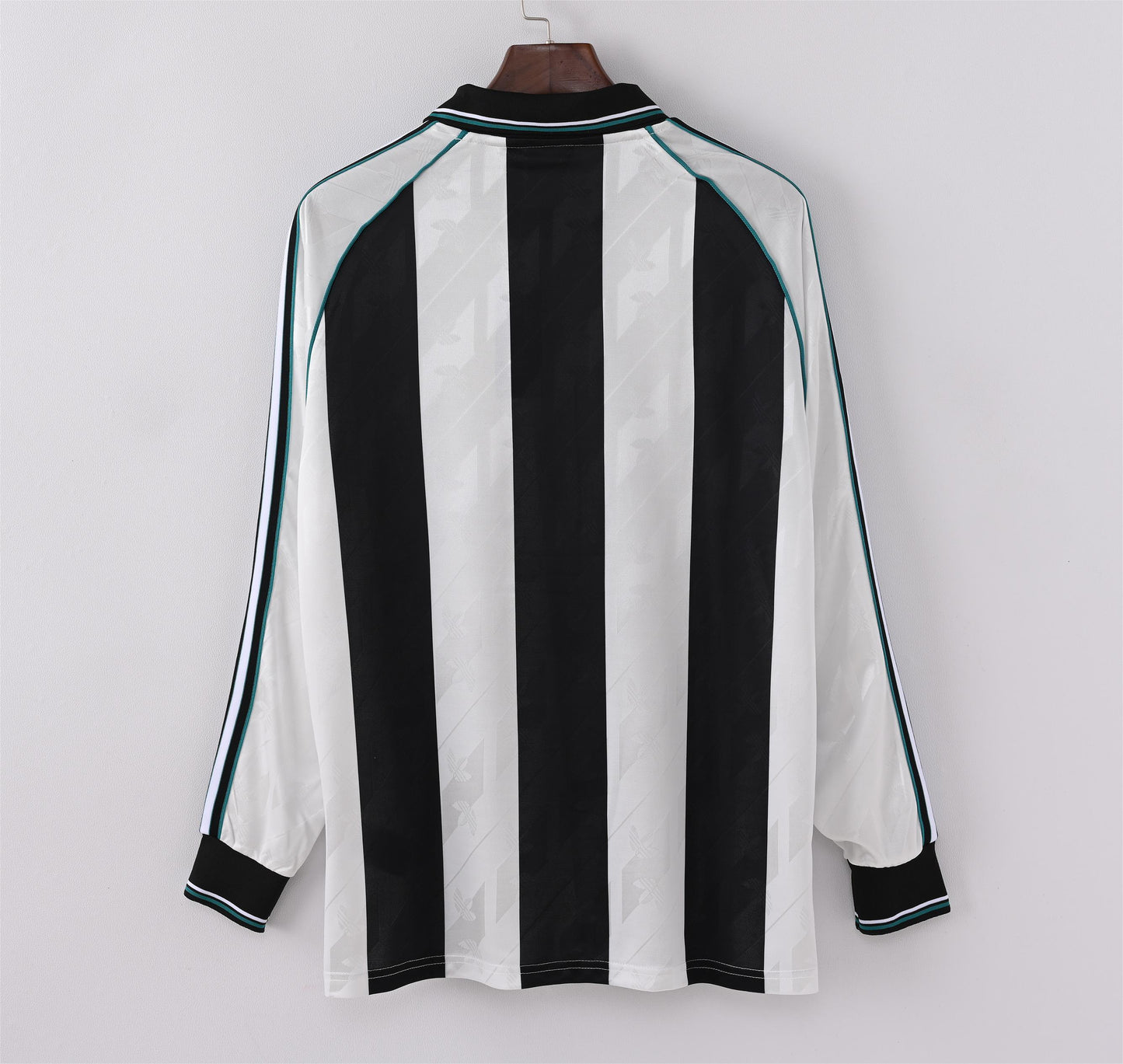 Newcastle Retro Adidas Originals Long Sleeve Kit