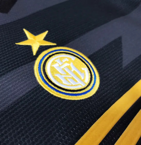 Inter Milan Retro Third Kit 97/98