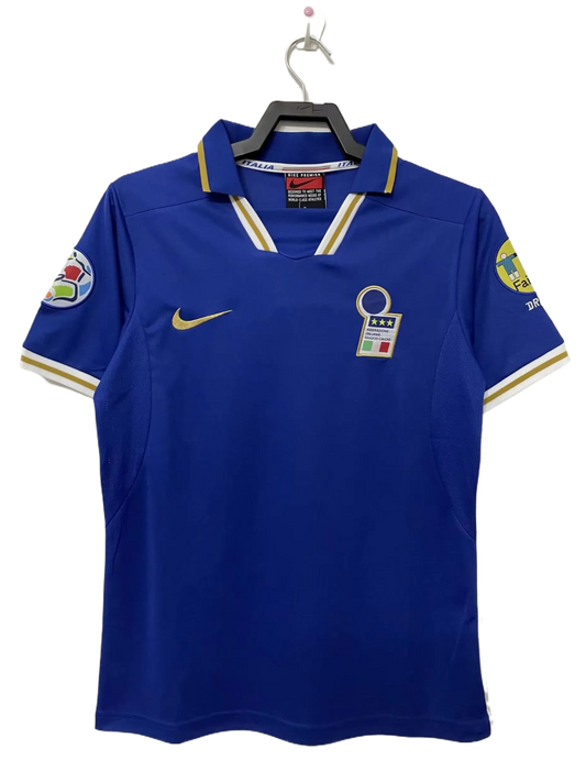Italy Retro Home Kit 96/97 (patches included)