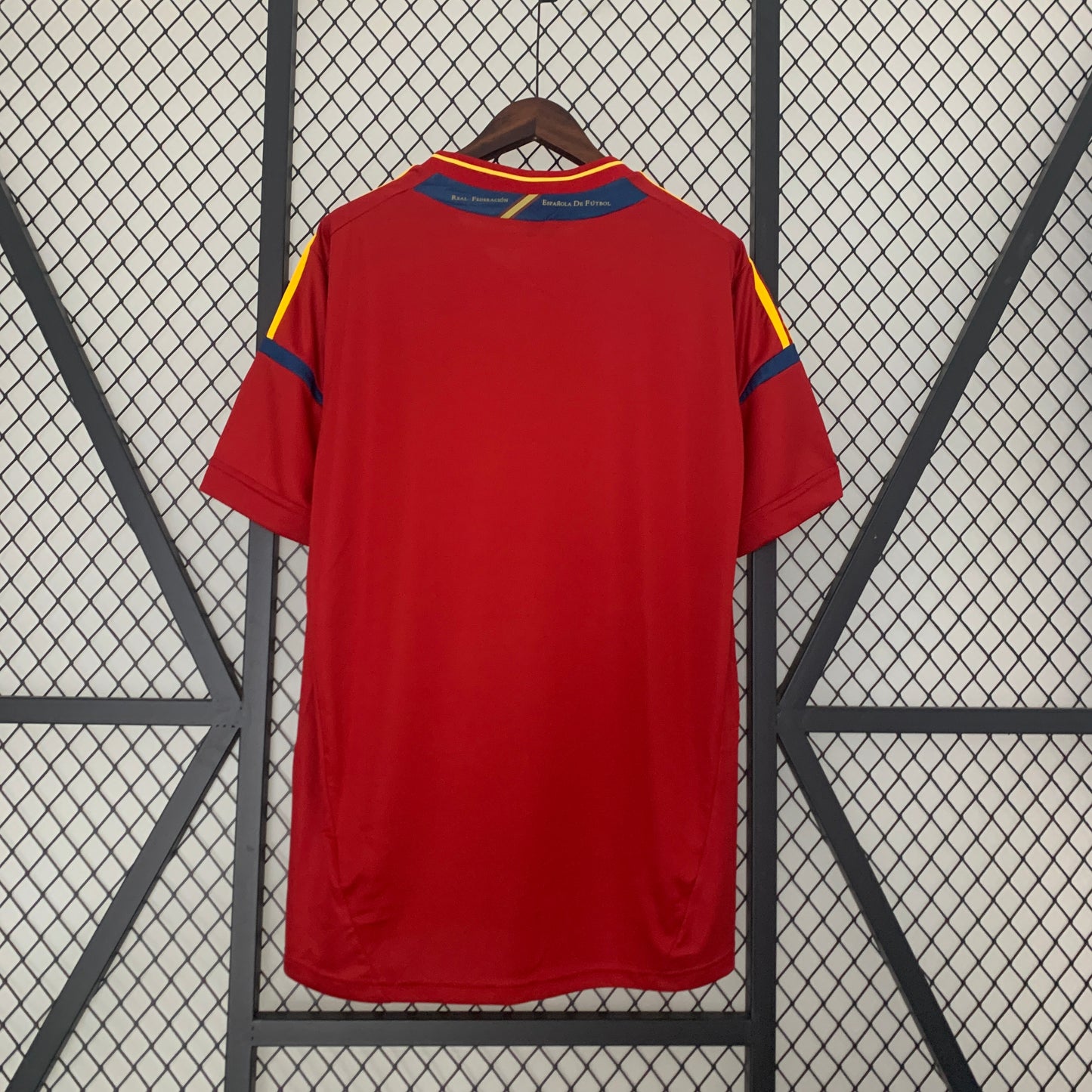 Spain Retro Home Kit 11/12