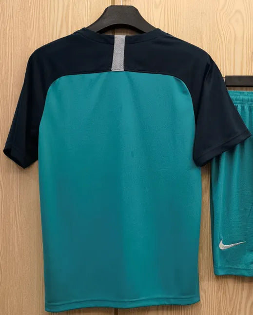 Tottenham Hotspur Retro Third Kit 18/19
